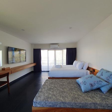 The Sila Suites - Intrawarorot Chiang Mai Extérieur photo