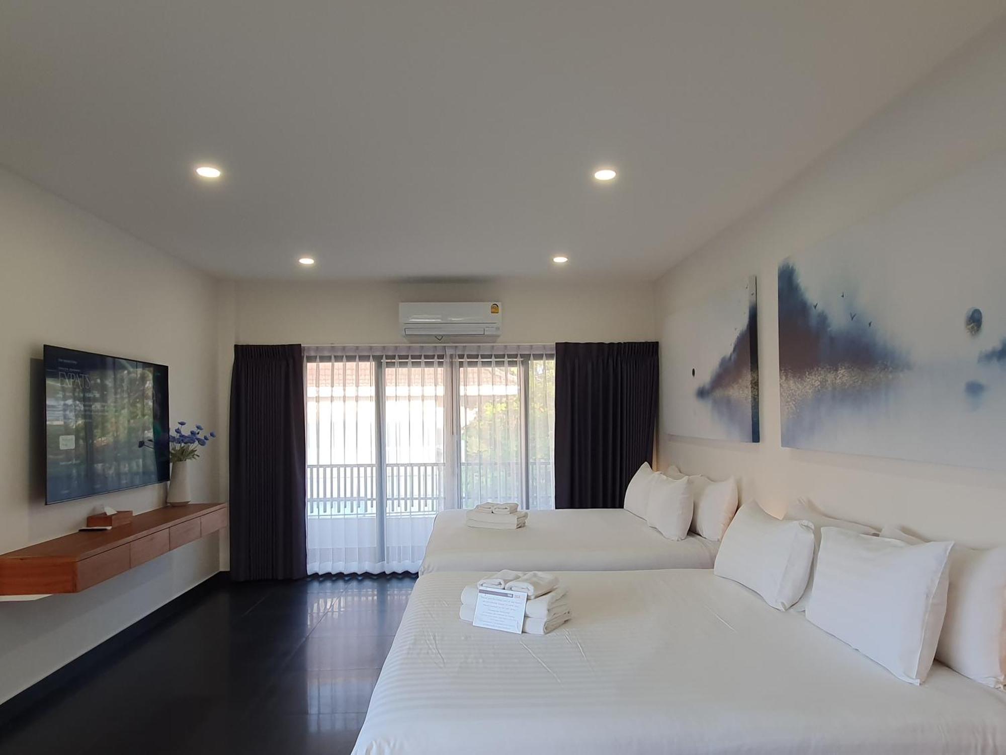 The Sila Suites - Intrawarorot Chiang Mai Extérieur photo